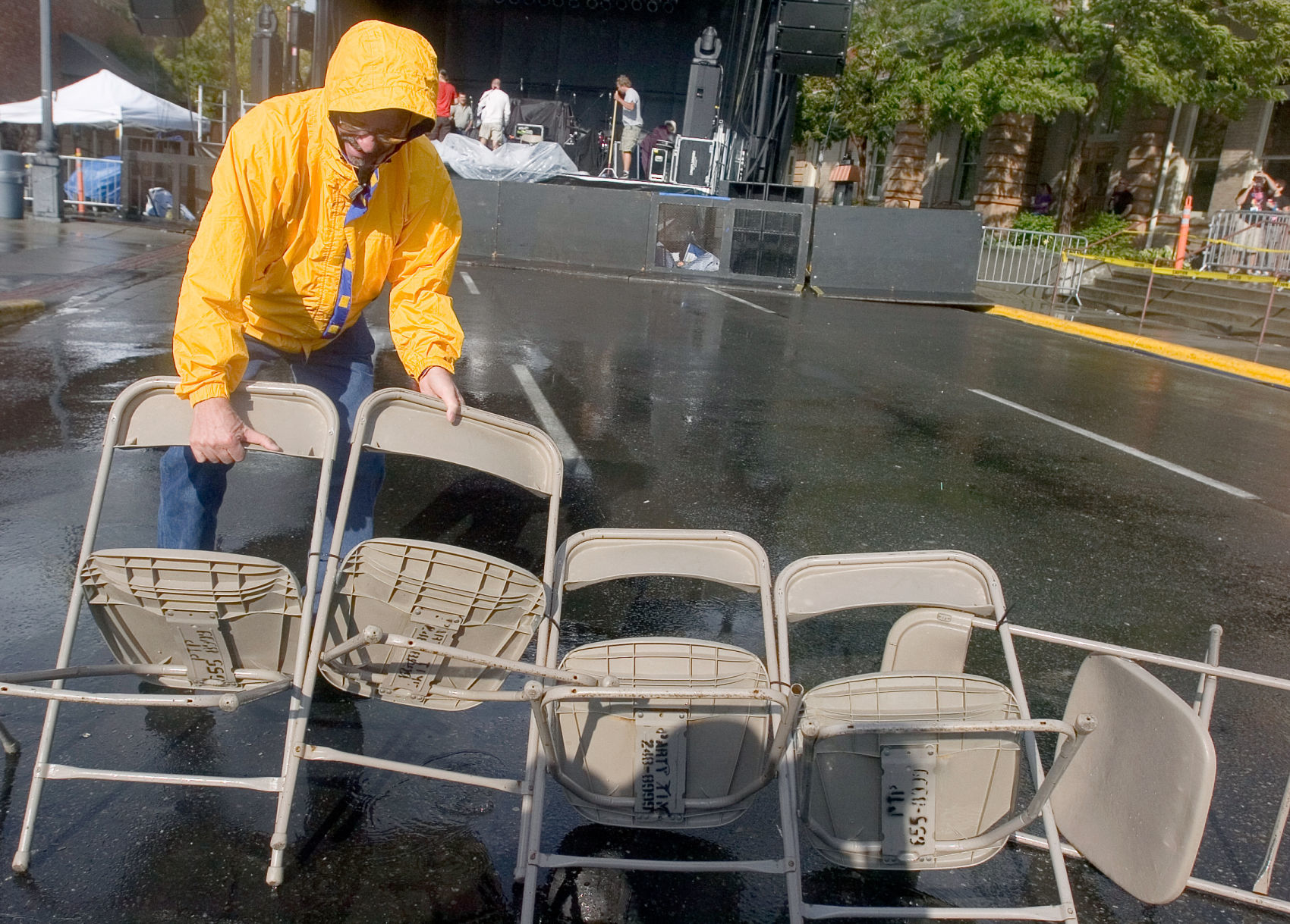2006 - A wet intermission